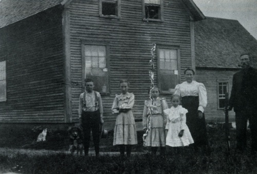 Famille Fred Owen et Hannah Calista Howe  Hereford Hill (315, chemin des Côtes) vers 1910